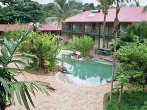 Gizo Hotel - Swimming Pool