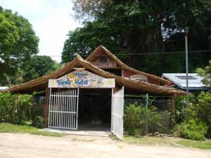 Vanita Motel - Entrance