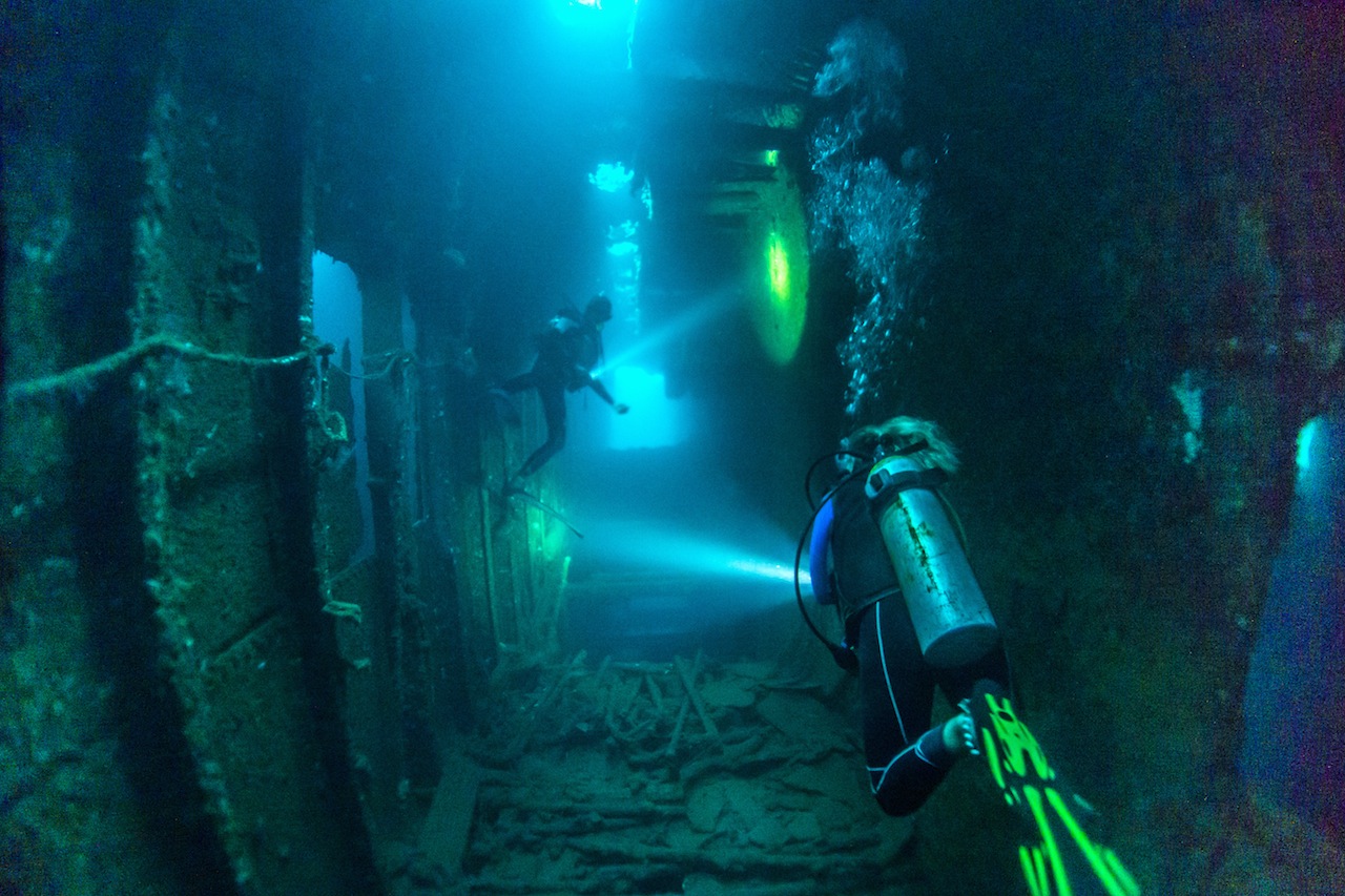 Pacific Dive